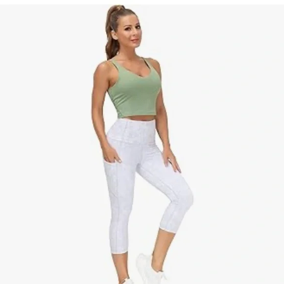 The Gym People Longline Sports Bra - Picture 4 of 9